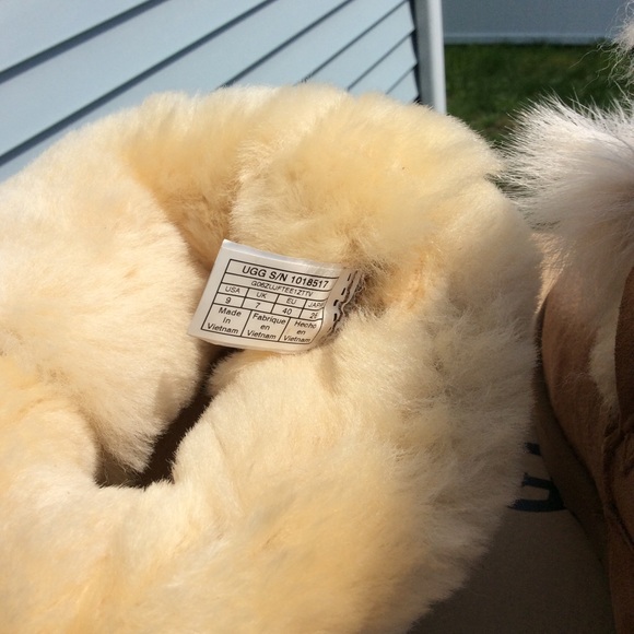 UGG GITA BOOTS - Picture 8 of 8